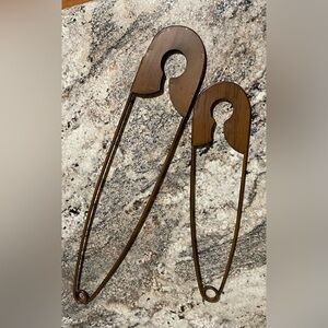 Safety Pin Pair Metal Wall Decor (2) Painted Wood Look